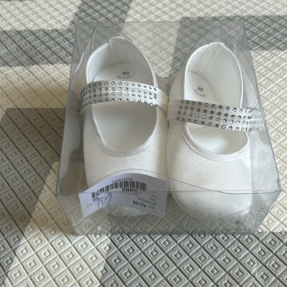 Baby baptism shoes - Picture 3 of 3